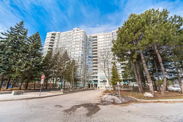 120 Promenade CIR #711, Vaughan, ON L4J 7W9