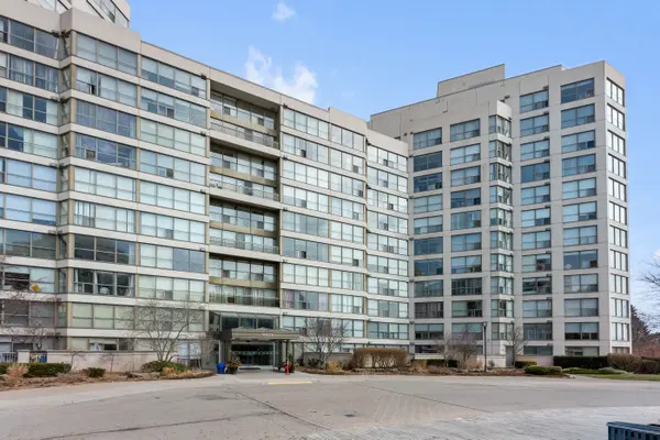 2261 Lake Shore BLVD W #918, Toronto W06, ON M8V 3X1