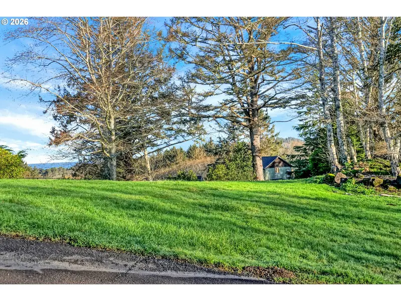 Beach Crest DR #TL 6800, Neskowin, OR 97149