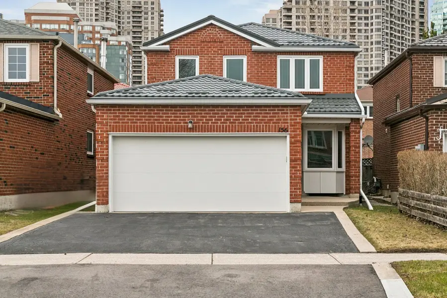 156 Macedonia CRES, Mississauga, ON L5B 3J5