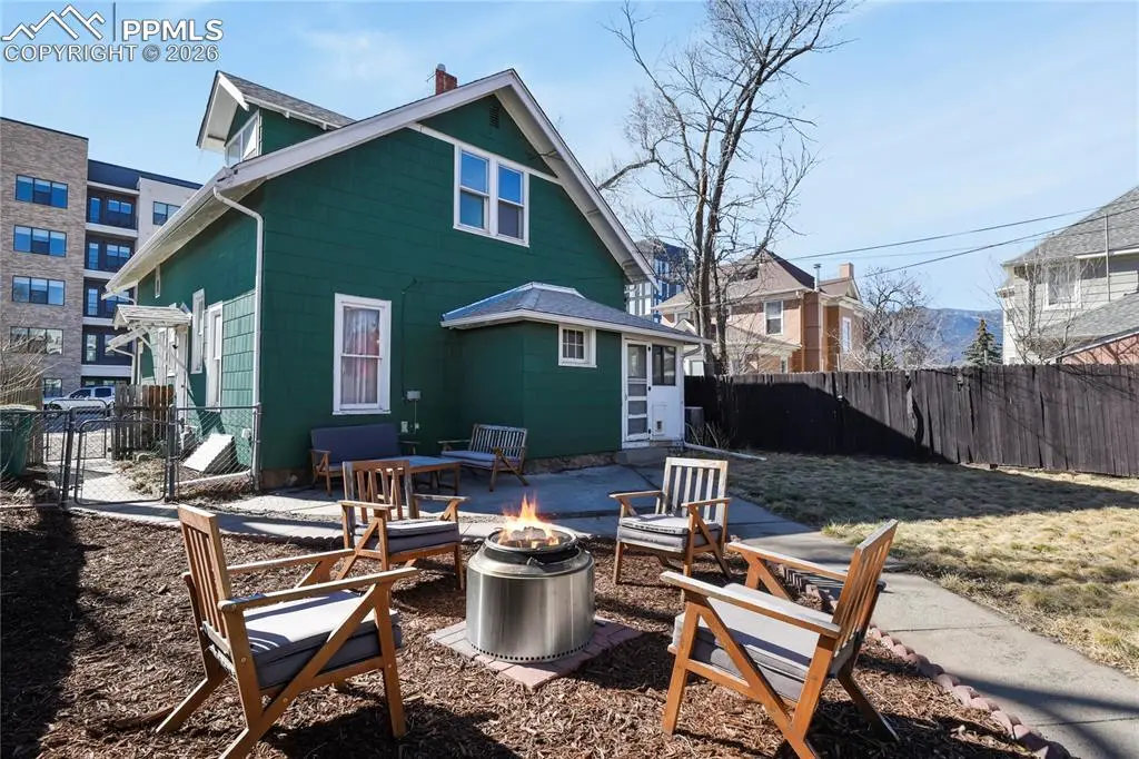 312 E Cimarron ST, Colorado Springs, CO 80903