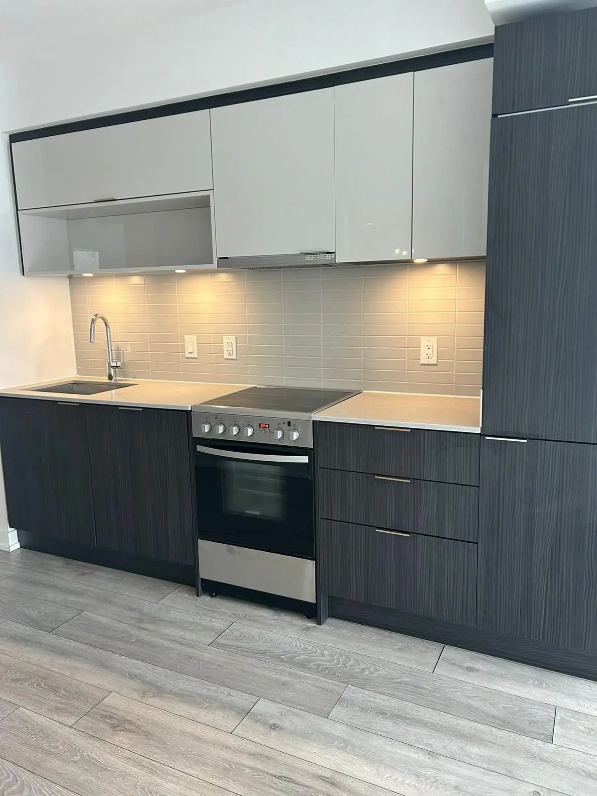 159 Wellesley ST E #3410, Toronto C08, ON M4Y 0H5