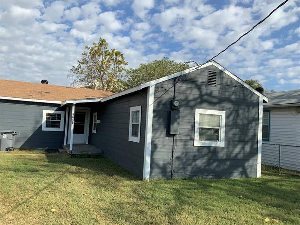 5646 Arlington Park Drive, Dallas, TX 75235