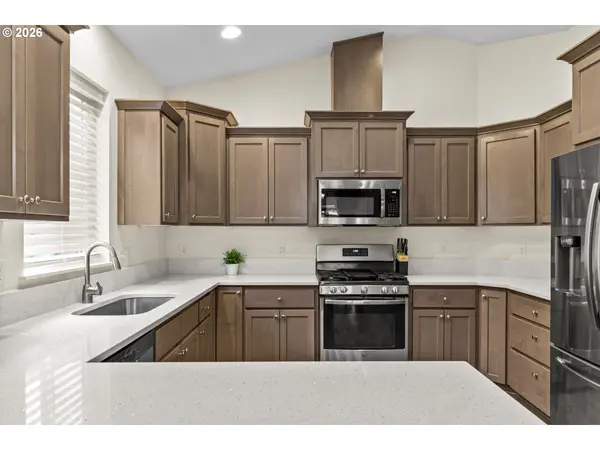 465 5TH ST, Gervais, OR 97026