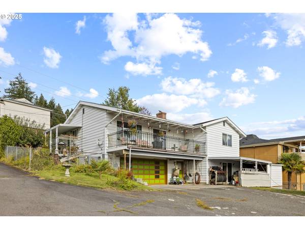 505 SW TICHENOR ST, Clatskanie, OR 97016