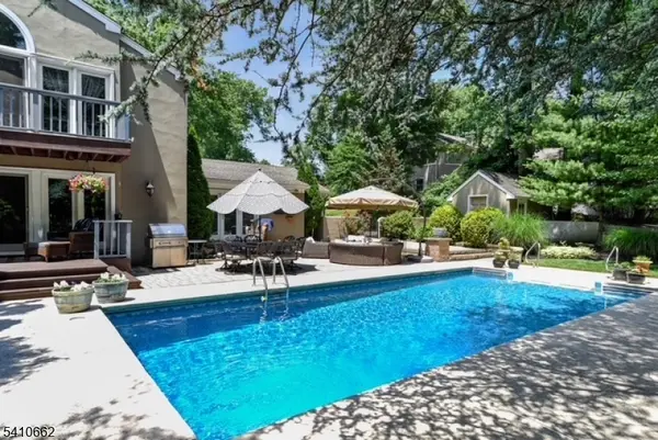 2102 Gamble Rd, Scotch Plains Twp., NJ 07076