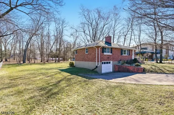 67 Newark Pompton Tpke, Riverdale Boro, NJ 07457