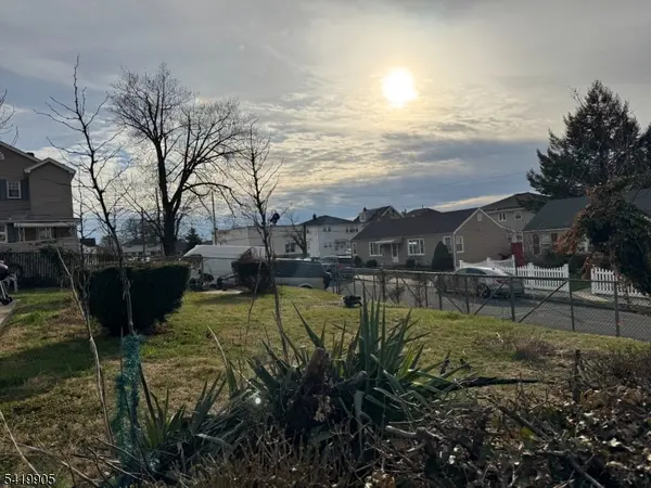 253 Crystal St, North Arlington Boro, NJ 07031