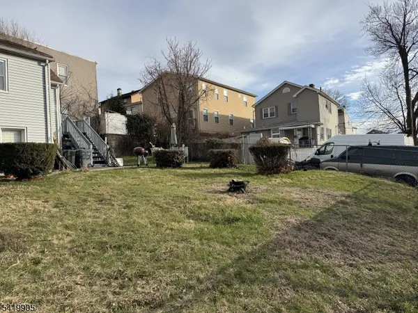 253 Crystal St, North Arlington Boro, NJ 07031