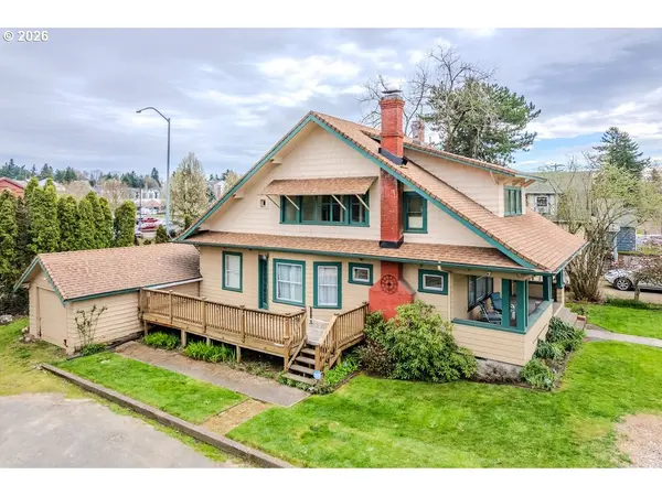 3105 SE WASHINGTON ST, Milwaukie, OR 97222