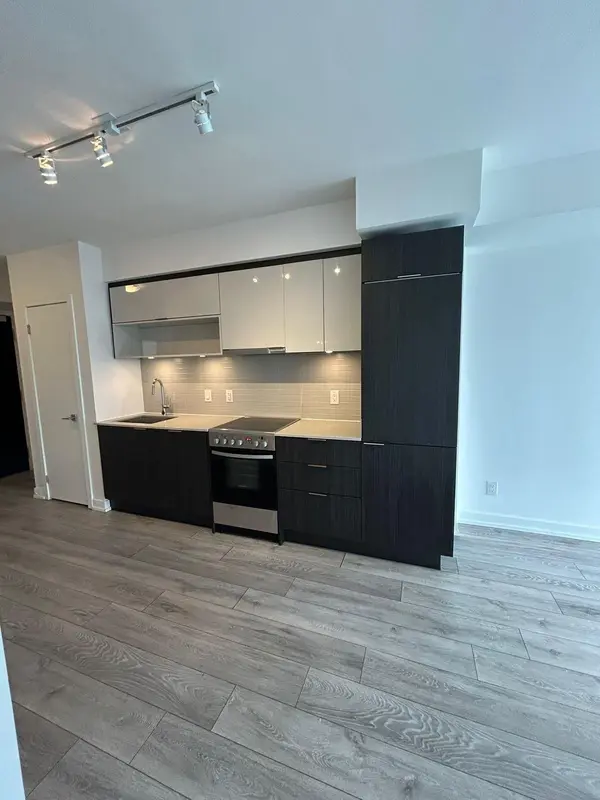 159 Wellesley ST E #3410, Toronto C08, ON M4Y 0H5