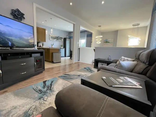 66 Canyon Gate CRES, Vaughan, ON L6A 0C2