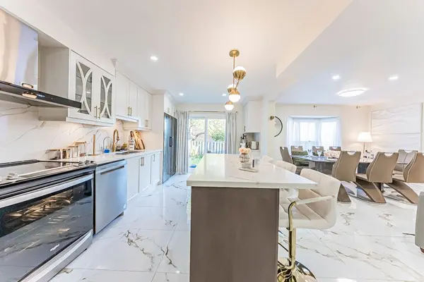 311 Conley ST, Vaughan, ON L4J 2Z3