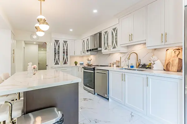 311 Conley ST, Vaughan, ON L4J 2Z3