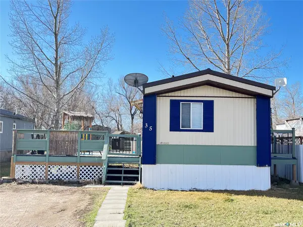 Rural Address, Maple Creek, SK S0N 1N0