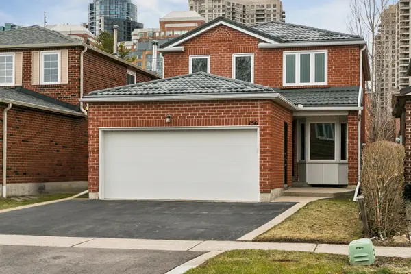 156 Macedonia CRES, Mississauga, ON L5B 3J5