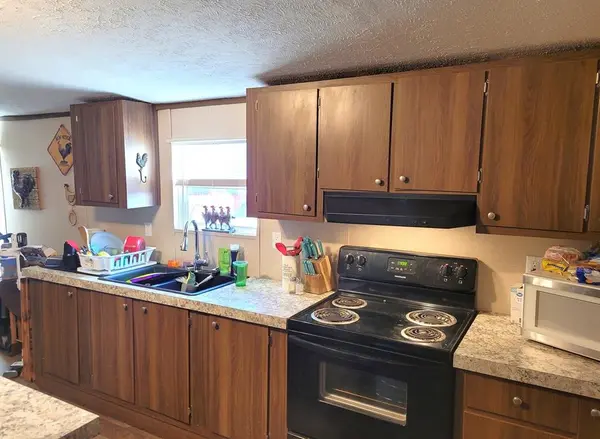 1800 County Road 2105, Kemp, TX 75143