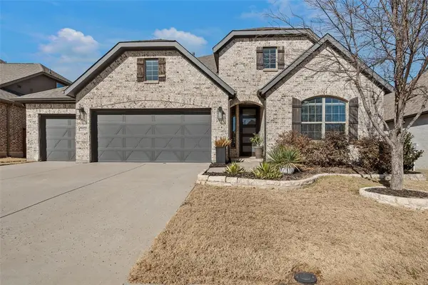 9429 Surveyor Road,  Oak Point,  TX 75068