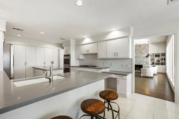 3616 Lands End Street, Fort Worth, TX 76109