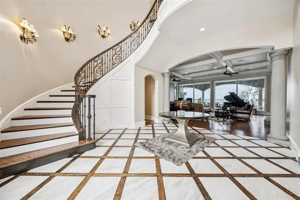 8085 Eagle Mountain Circle, Fort Worth, TX 76135