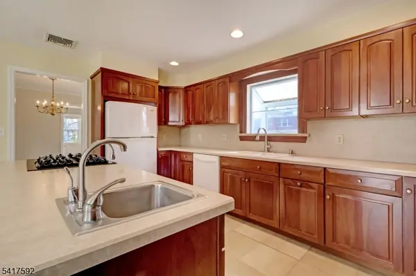 1 Knapp Ave, Florham Park Boro, NJ 07932