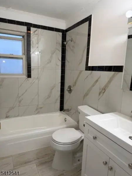 432-434 Trenton Ave #9, Paterson City, NJ 07503