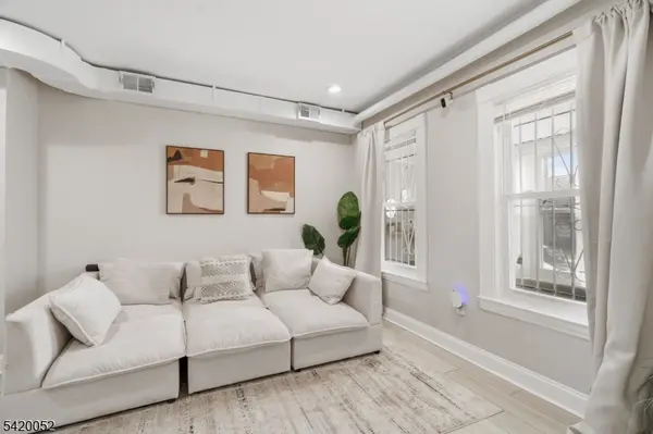 87 Madison Ave, Newark City, NJ 07108