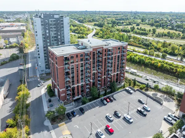 555 Anand Private #802, Billings Bridge - Riverside Park And Area, ON K1V 2R7