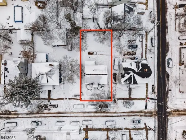 36 Baldwin St, New Brunswick City, NJ 08901