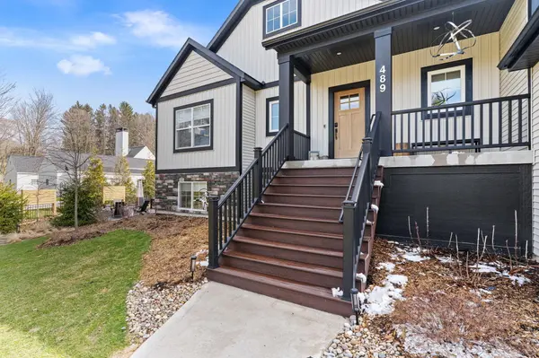 489 S Union ST, Douglas Vllg, MI 49406