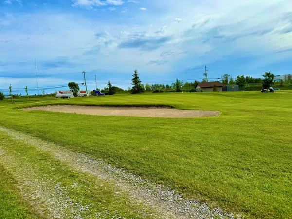 26 Golf ST, Kapuskasing, ON P5N 3J6