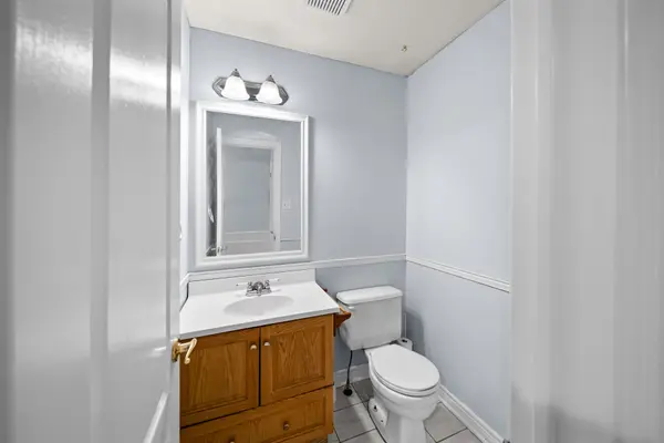 10 Ontario ST, Halton Hills, ON L7G 3K6