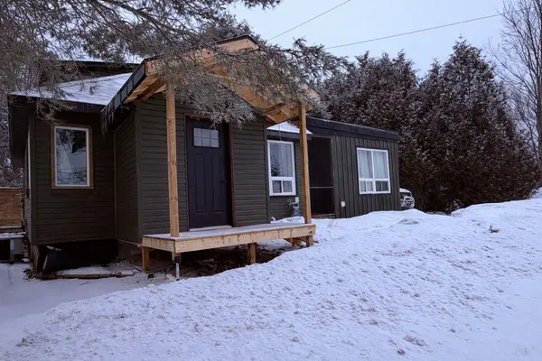 156 Main ST, Sundridge, ON P0A 1Z0