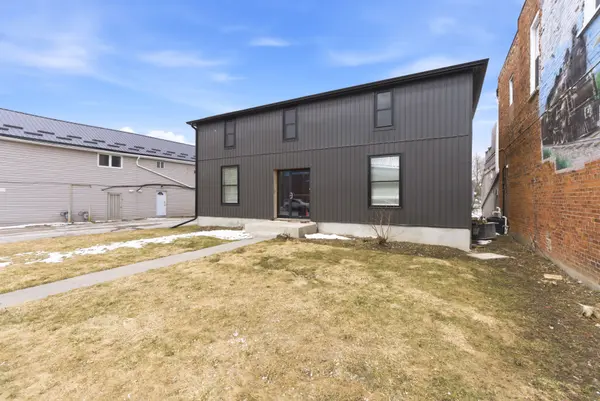 20 King ST E, Cavan Monaghan, ON L0A 1G0