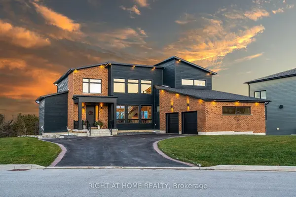 101 Sladden CT, Blue Mountains, ON N0H 2P0