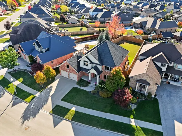 795 Wood DR, North Perth, ON N4W 0C4