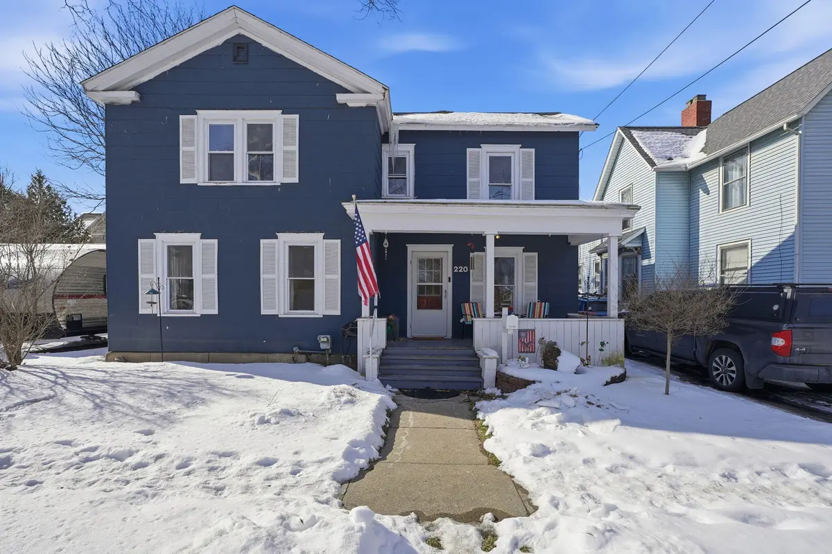 220 S Park ST, Barry Twp, MI 49058