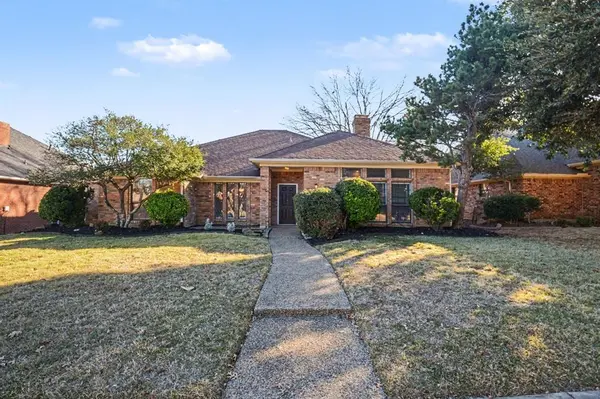 3400 Sailmaker Lane, Plano, TX 75023