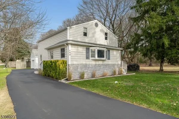 285 County Road 579,  Bethlehem Twp.,  NJ 08804