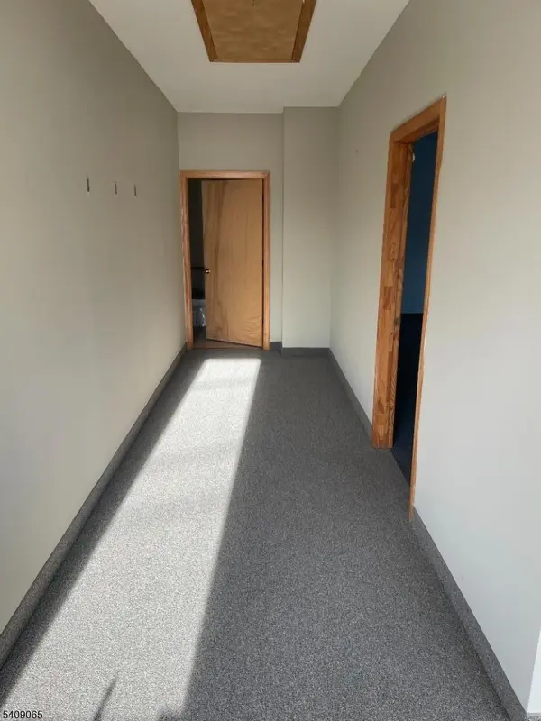 10 Brookside Ave, Caldwell Boro Twp., NJ 07006