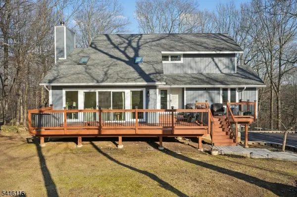 45 Lynn Dr, Byram Twp., NJ 07821