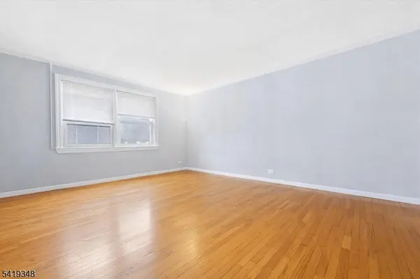 343 Bloomfield Ave #8, Verona Twp., NJ 07044