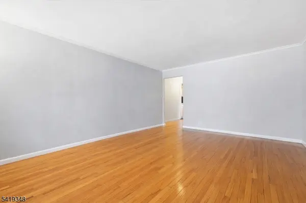 343 Bloomfield Ave #8, Verona Twp., NJ 07044