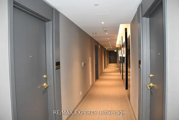 5 Buttermill AVE #5905, Vaughan, ON L4K 0J5