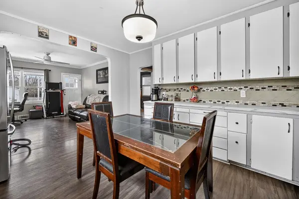 28 Oak ST, Brockville, ON K6V 5R2