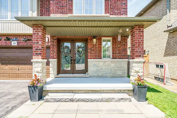 19 Staples LN, Hamilton, ON L0R 1C0