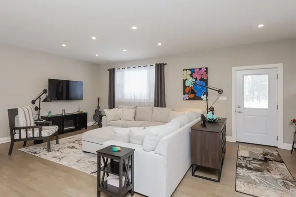 106 Riverside DR, Bonfield, ON P0H 1E0