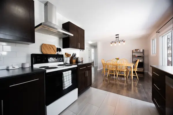 15 Marlborough ST, North Glengarry, ON K0C 1T0