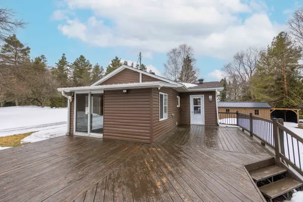 16 Twin River DR N, South Bruce Peninsula, ON N0H 2T0