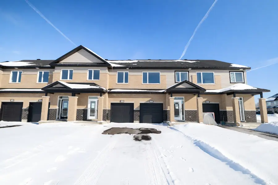 1924 Hawker Private, Carp - Huntley Ward, ON K0A 1L0